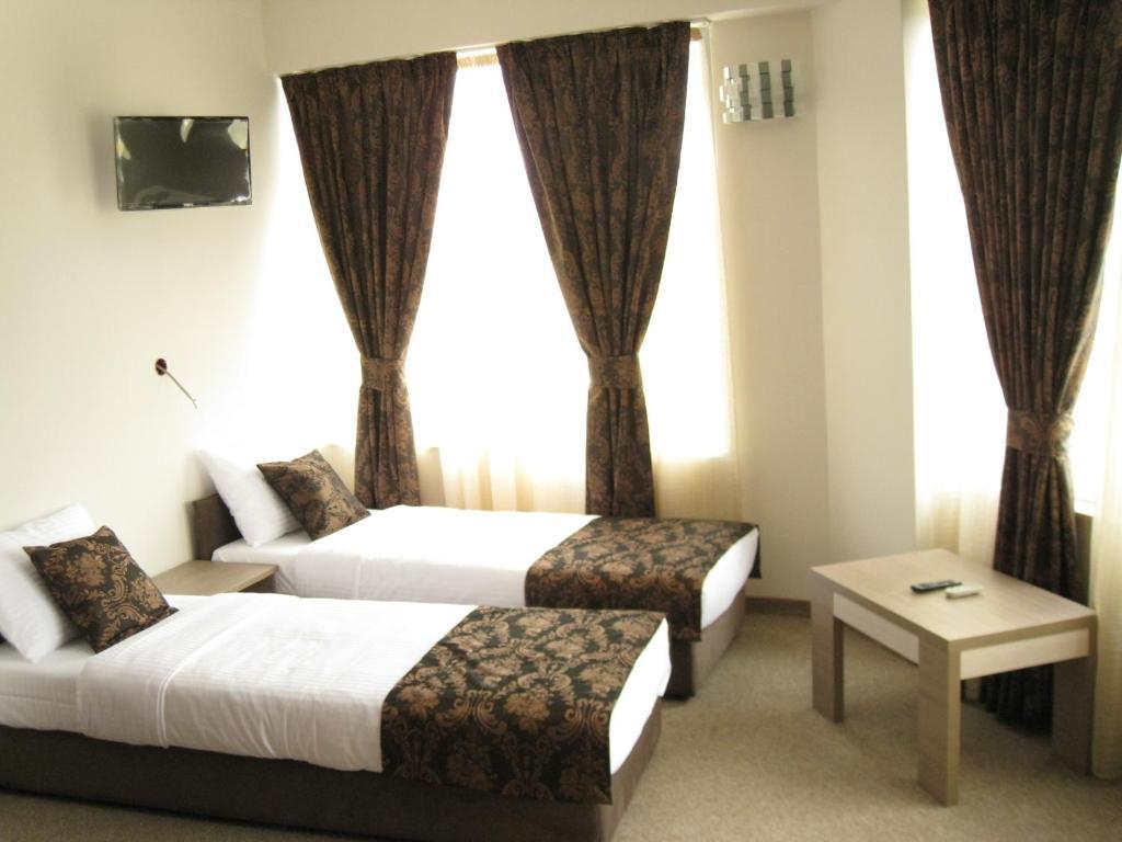 Domus Aparthotel Skopje Esterno foto