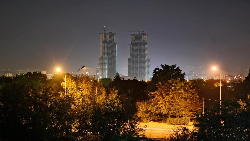 Domus Aparthotel Skopje Esterno foto
