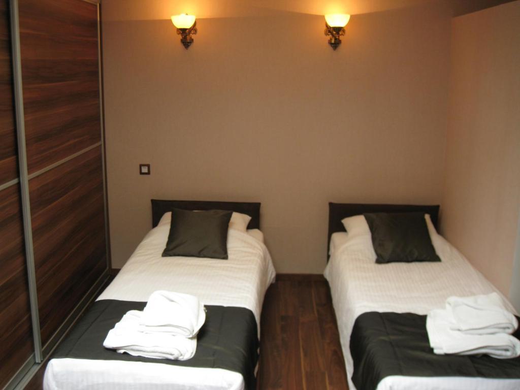 Domus Aparthotel Skopje Esterno foto