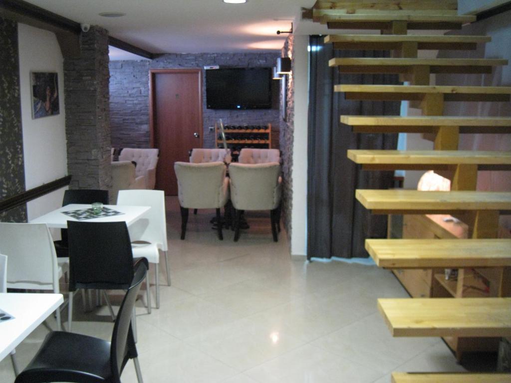 Domus Aparthotel Skopje Esterno foto