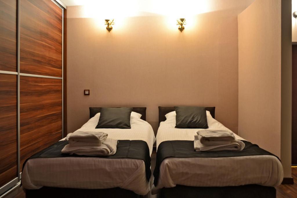Domus Aparthotel Skopje Esterno foto
