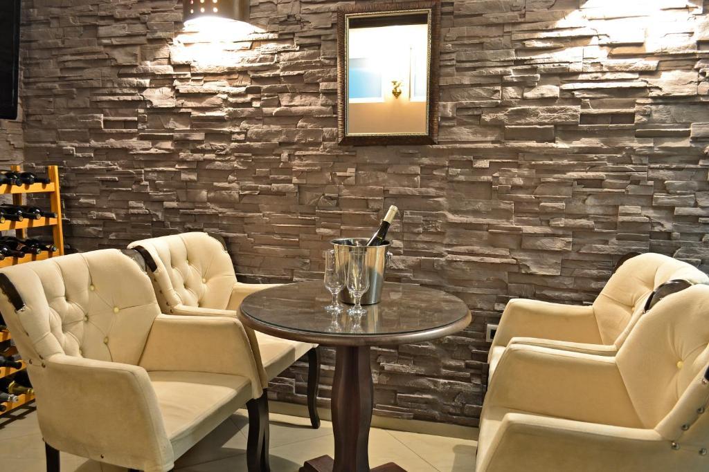 Domus Aparthotel Skopje Esterno foto