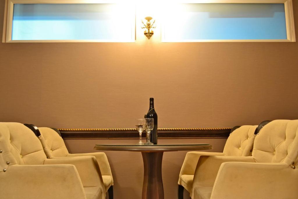 Domus Aparthotel Skopje Esterno foto